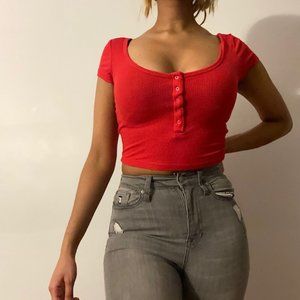 Cropped Red button up tee